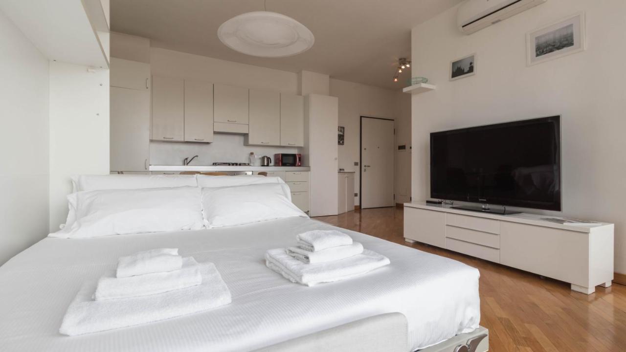 Italianway - Biancamano 2 Apartment Милано Екстериор снимка