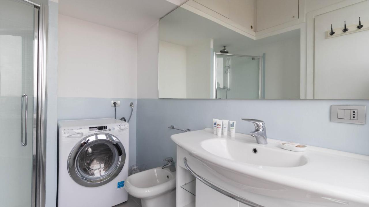 Italianway - Biancamano 2 Apartment Милано Екстериор снимка